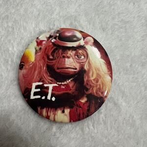 Et the extra terrestrial movie button
